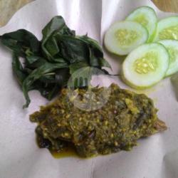 Bebek Sambel Ijo  Lalapan