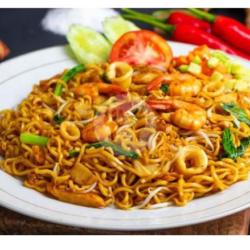 Mie Goreng Mercon Seafood