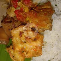 Bungkus Nasi Campur Cumi