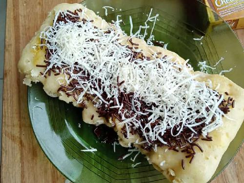 Kue Pancong Lumer & Bandros Rangin Kelapa Muda, Wonogiri