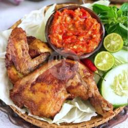 Ayam Goreng Gurih