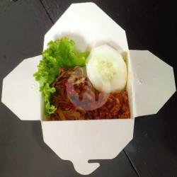 Nasi Uduk Ayam Suwir