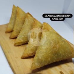 Sambosa Daging Sapi Cabe Ijo