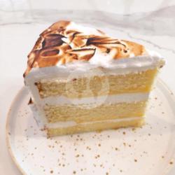 Lemon Meringue Cake