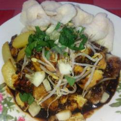 Lontong Tahu Telor