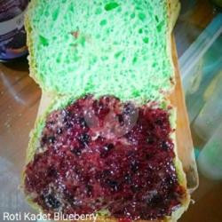 Roti Kadet Blueberry