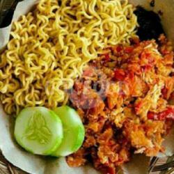 Paket Mie Goreng Ayam Geprek