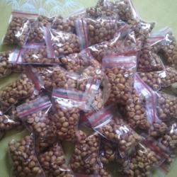 Kacang Tojin