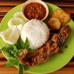 Ikan Lele Penyet   Nasi