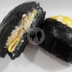Egg Cheese Mayo (charcoal)
