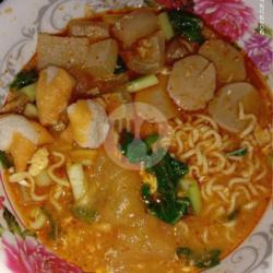 Seblak Kikil   Bakso