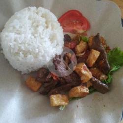 Sego Oseng Daging