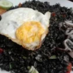 Nasi Goreng Cumi Telur Ceplok