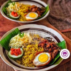 Nasi Kuning Manado