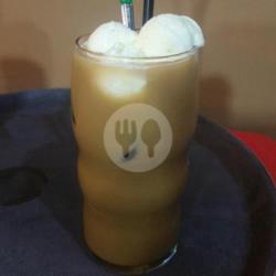 Hazelnut Float