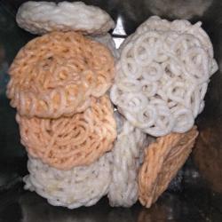 Krupuk Kaleng Putih