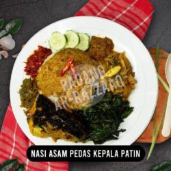 Nasi Bungkus Kepala Patin Asam Pedas