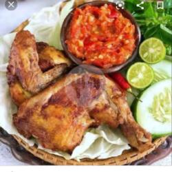 Ayam Goreng Setengah Ekor   Lalaban   Sambel