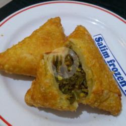 Sambosa Daging Cabe Ijo