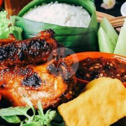 Paket Nasi Komplit Ayam Tulang Lunak