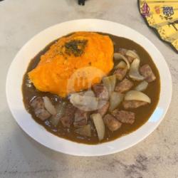 Saikoro Beef Wagyu Curry Omurice