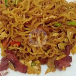 Mie Gor Smoked Beef