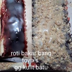 Roti Bakar Blueberry - Coklat Kacang