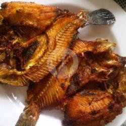 Ikan Mujair Goreng Belah