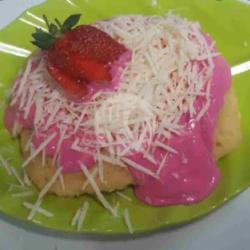 Pancong Keju Susu Strawberry Lumer